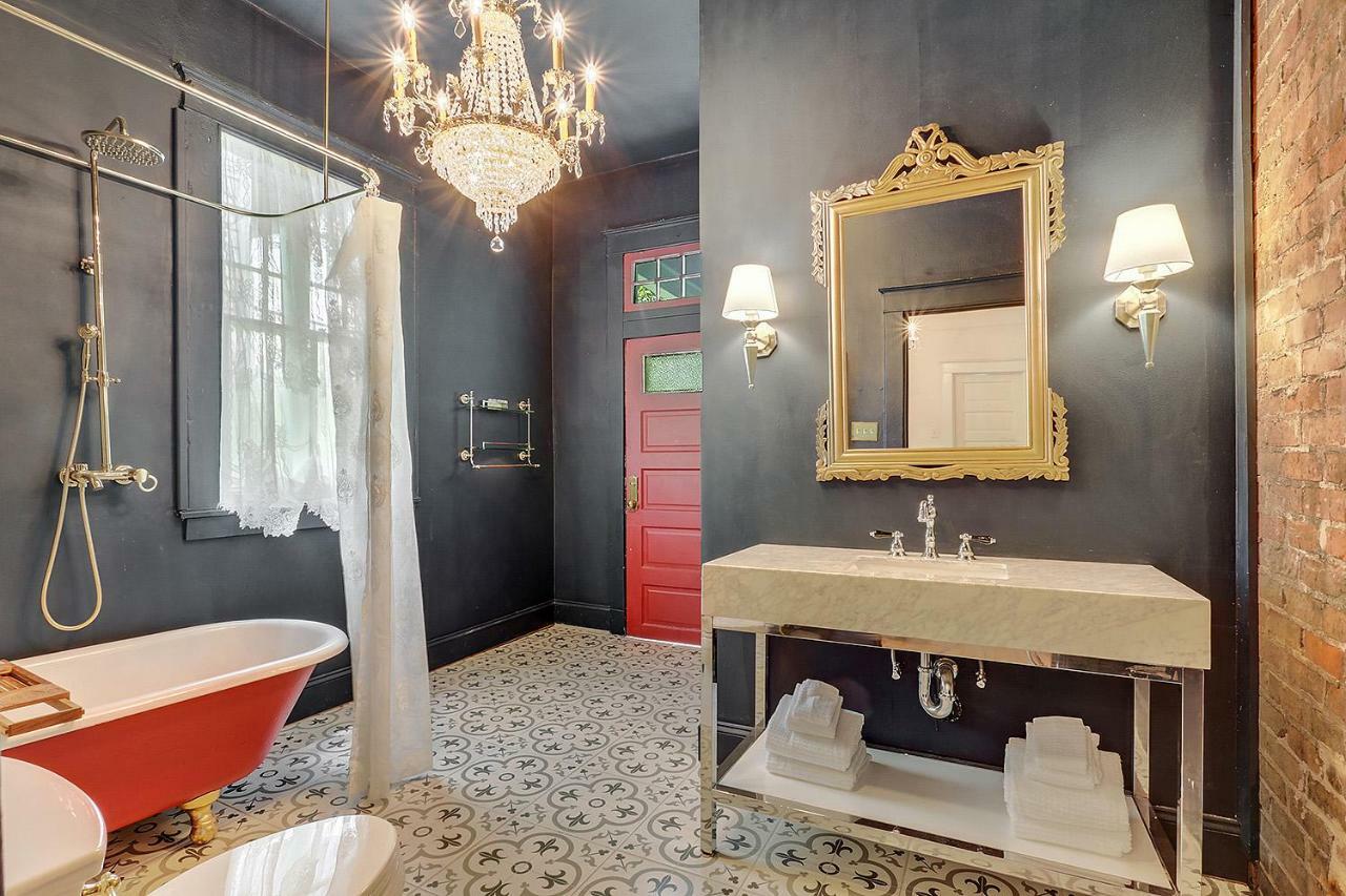 Villa Elegant Renovated House With Relaxing Courtyard Nueva Orleans Exterior foto